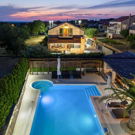 Culina Villa *